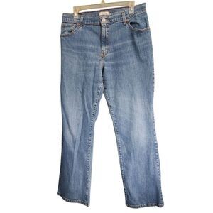 Vintage Levi’s Women’s Size 14 Relaxed Bootcut 550  Blue Jeans